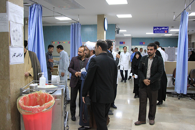 بازدید اعضاء ستاد صیانت از حقوق شهروندی از بیمارستان امام علی (ع)